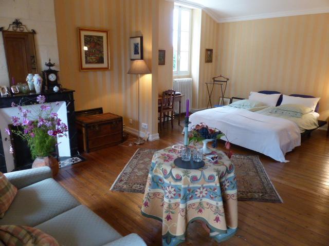 Hotel Domaine Mongiron Nérigean Esterno foto